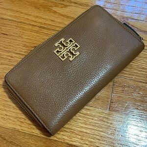 Tory Burch Tan Leather Zip Wallet